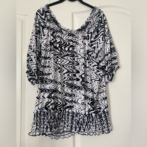 Linda Leal Off The Shoulder Black and White Top Women’s Size 3X